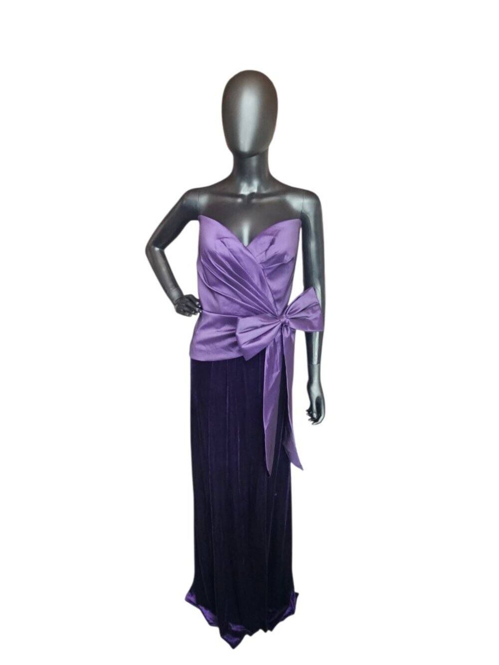 Plum Strapless Sweetheart Velvet/Taffeta Formal Dress NWT - Tadashi Shoji
